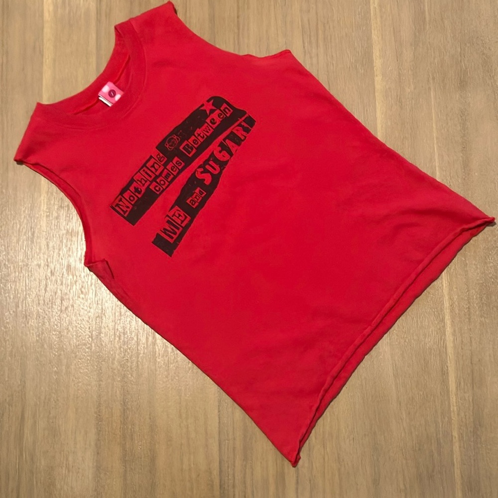 2YK Twenty Six Red Sugar Red Tank Top with Crew Neckline Size Medium Pre-loved